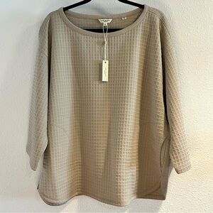 Max Studio London Beige Waffle Knit Women's Top Size 2X